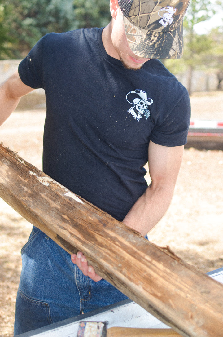 Essential Logo Tee