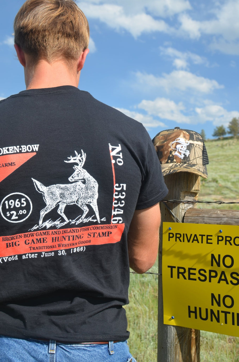 Big Game Hunting Stamp - Broken Bow Country - T-Shirt