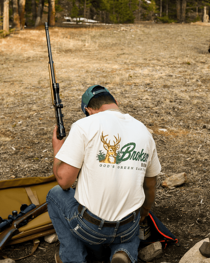God's Green Earth Essential - Broken Bow Country - T-Shirt