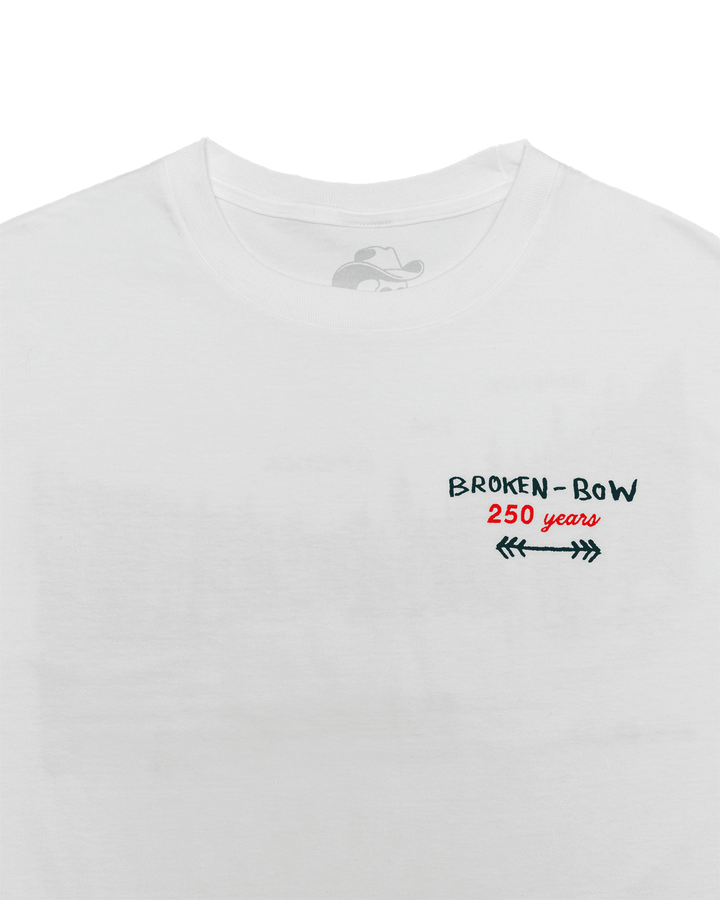In Velvet - Broken Bow Country - T-Shirt