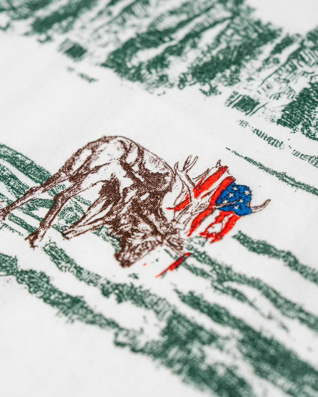 In Velvet - Broken Bow Country - T-Shirt