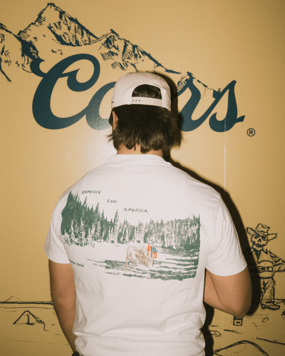 In Velvet - Broken Bow Country - T-Shirt