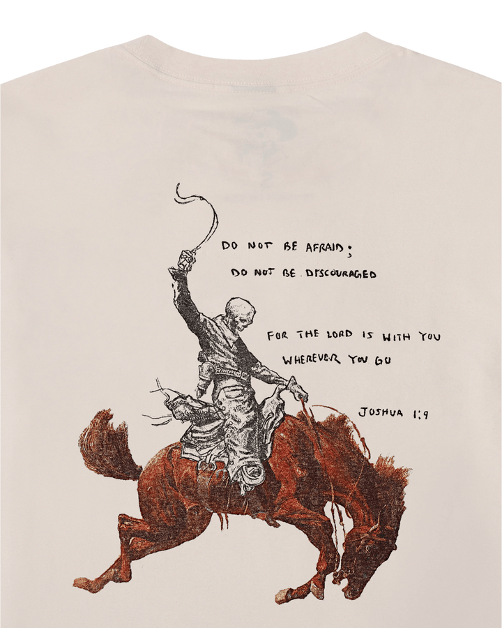 Joshua 1:9 - Broken Bow Country - T-Shirt