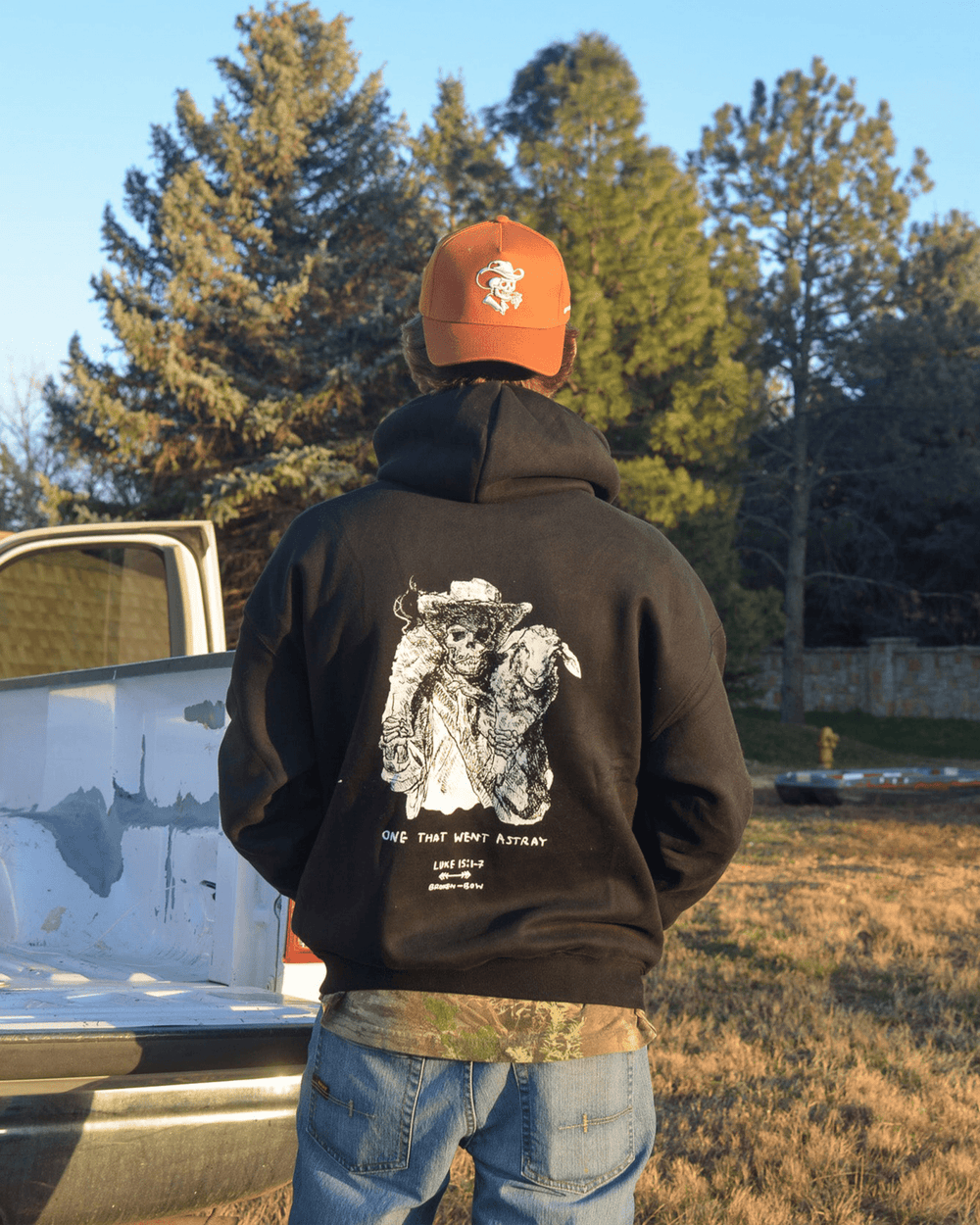 Luke 15:1 - 7 Hoodie - Broken Bow Country - Hoodie